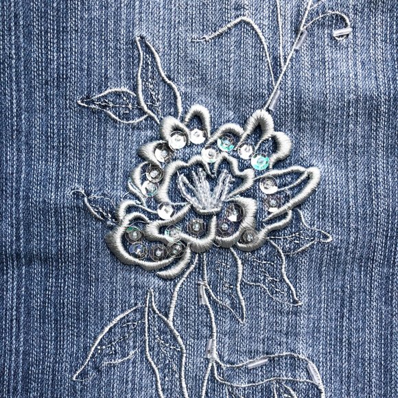 Vintage Boho 90s Rare Flare Jeans with Flower Embroidery Low Rise Size 28 - Picture 3 of 7